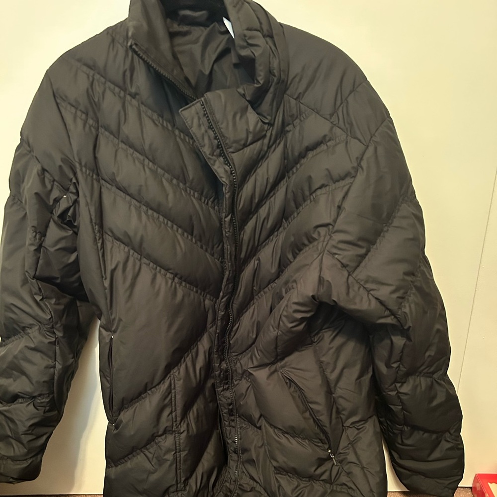 Patagonia long puffer coat *Excellent condition *
